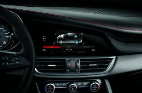 Alfa Romeo Giulia 2016 interieur navigatiesysteem