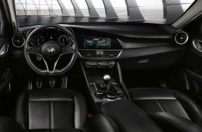 Alfa Romeo Giulia 2016 interieur