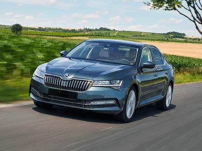 Škoda Superb 