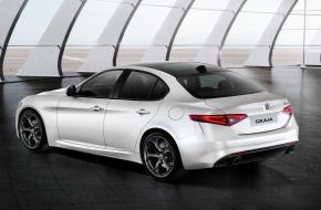 Nieuwe Alfa Romeo Giulia 2016 wit