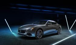 Ghibli Hybrid: de eerste geëlektrificeerde auto in de historie van Maserati